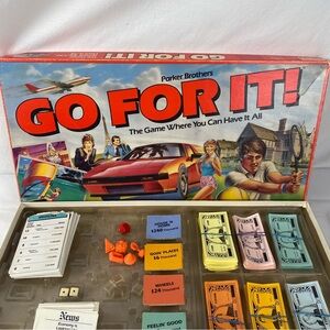 Vintage 1986 Parker Brothers GO FOR IT! Board Game Complete 2–6 Players